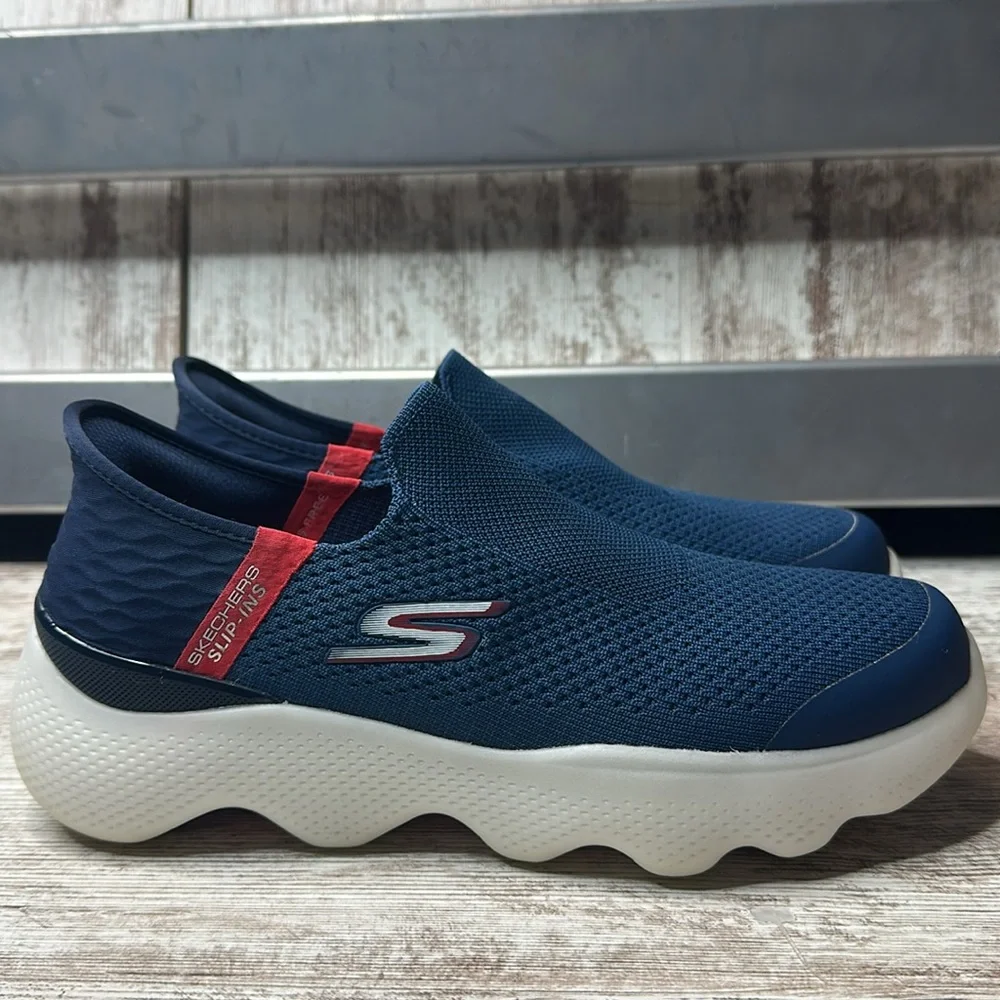 Skechers Slip-ins: GO WALK Massage Fit Men’s Size 8 SN216411